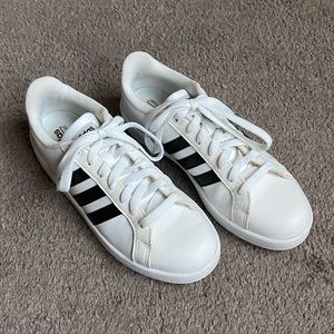 Adidas CF Advantage W Size 9